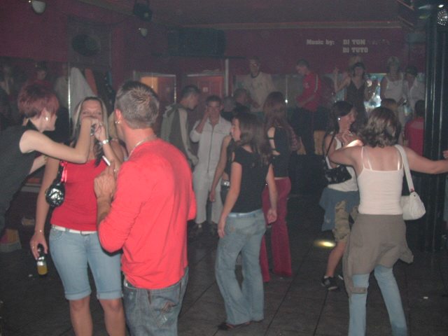 gal/Ranch Disco 02/Image925.jpg